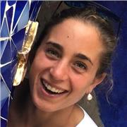Offro ripetizioni e aiuto compiti a ragazzi di medie e liceo, in modo da iniziare fin da subito con il piede giusto l'anno scolastico
